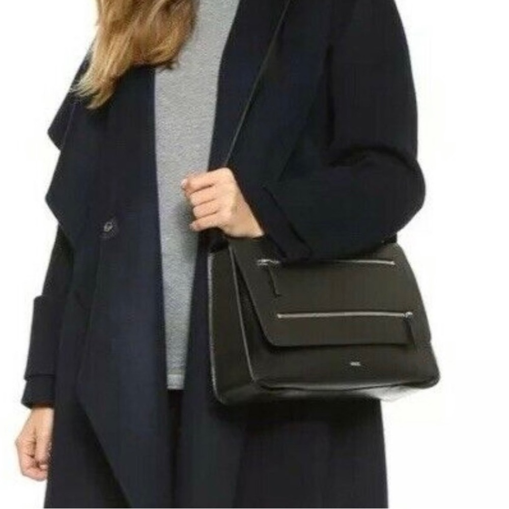 Gorgeous bag! VINCE Zip Line Large Black Leather Convertible Handbag.